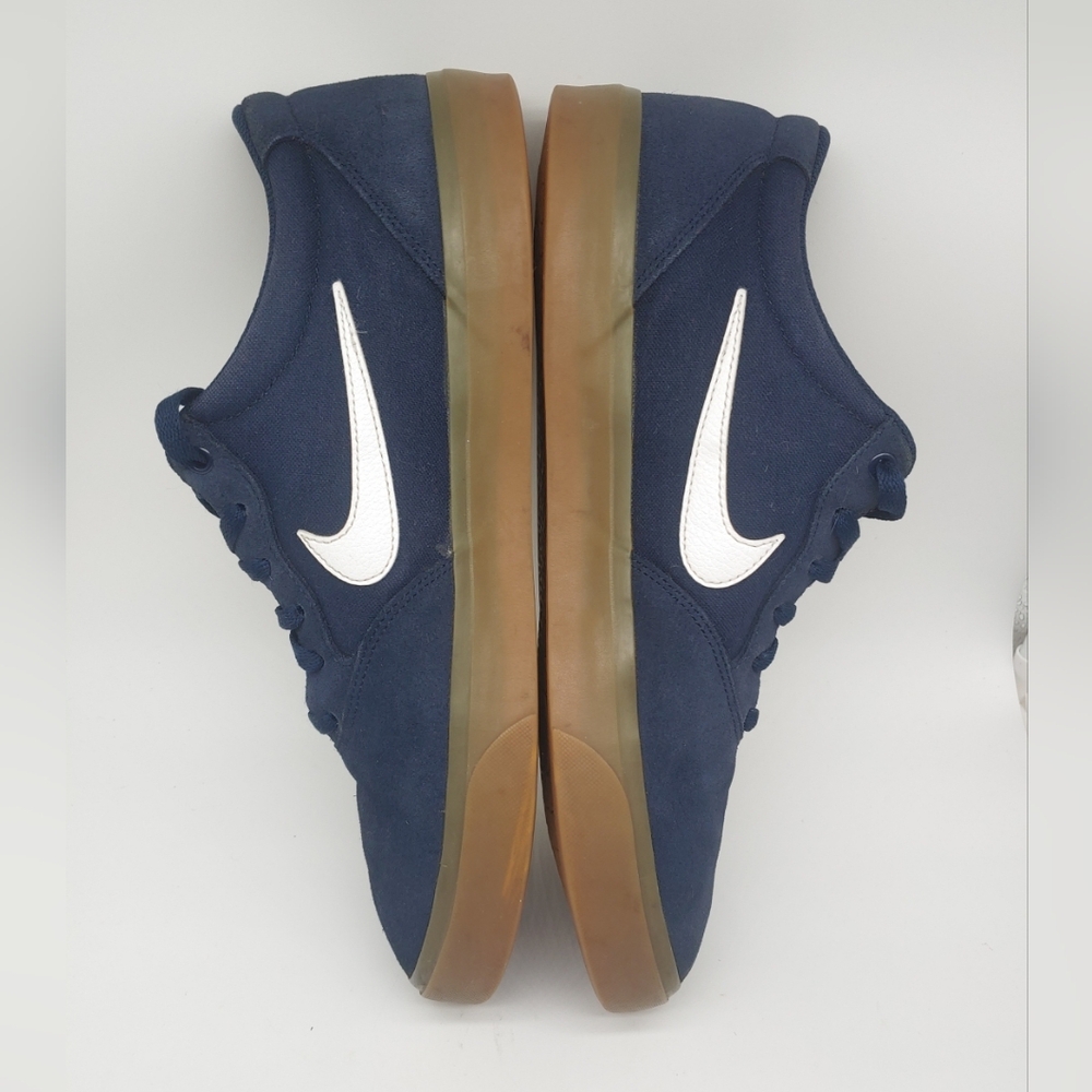 Nike SB Chron Navy Blue with White Swoosh Gum Sole Size 13